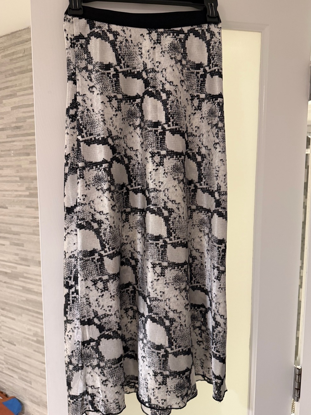 Black and White Snake Print A-Line Skirt